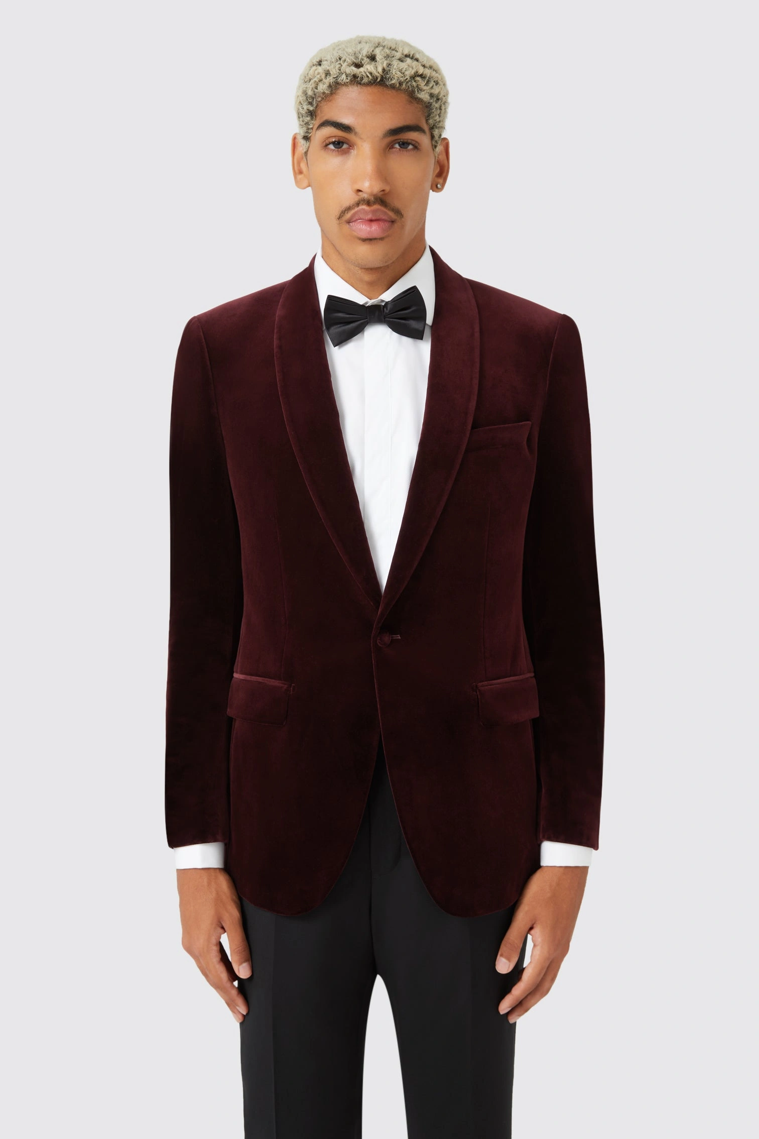 Almeida Wine Velvet Blazer: Effortless Slim Fit - A Timeless Archive Piece.